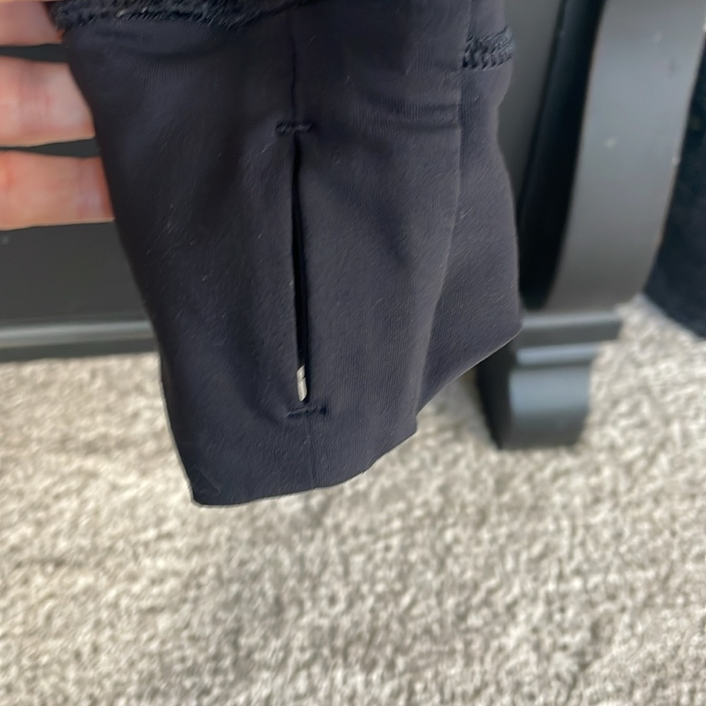 Lulemon running jacket - Picture 6 of 12